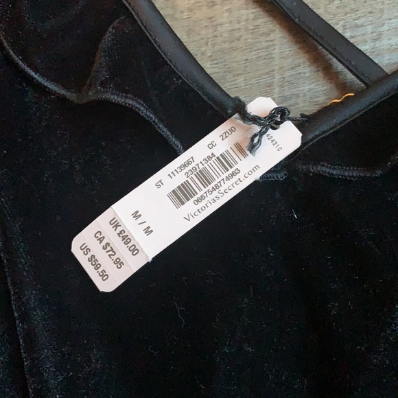 NWT Victoria’s Secret Velvet Romper, Medium - Picture 4 of 5